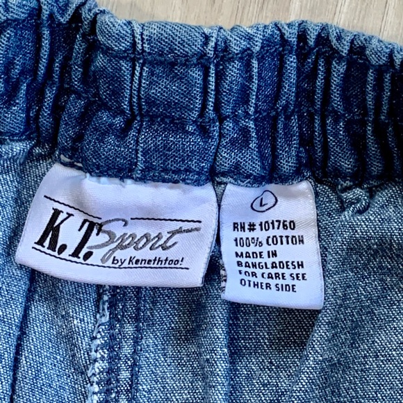 90s K.T. Sport Butterfly Embroidered Jean Shorts - Picture 6 of 8